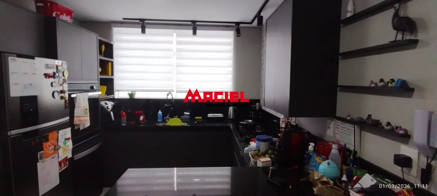 Comprar Casa / Sobrado em S&atilde;o Jos&eacute; dos Campos R$ 1.450.000,00 - Foto 4