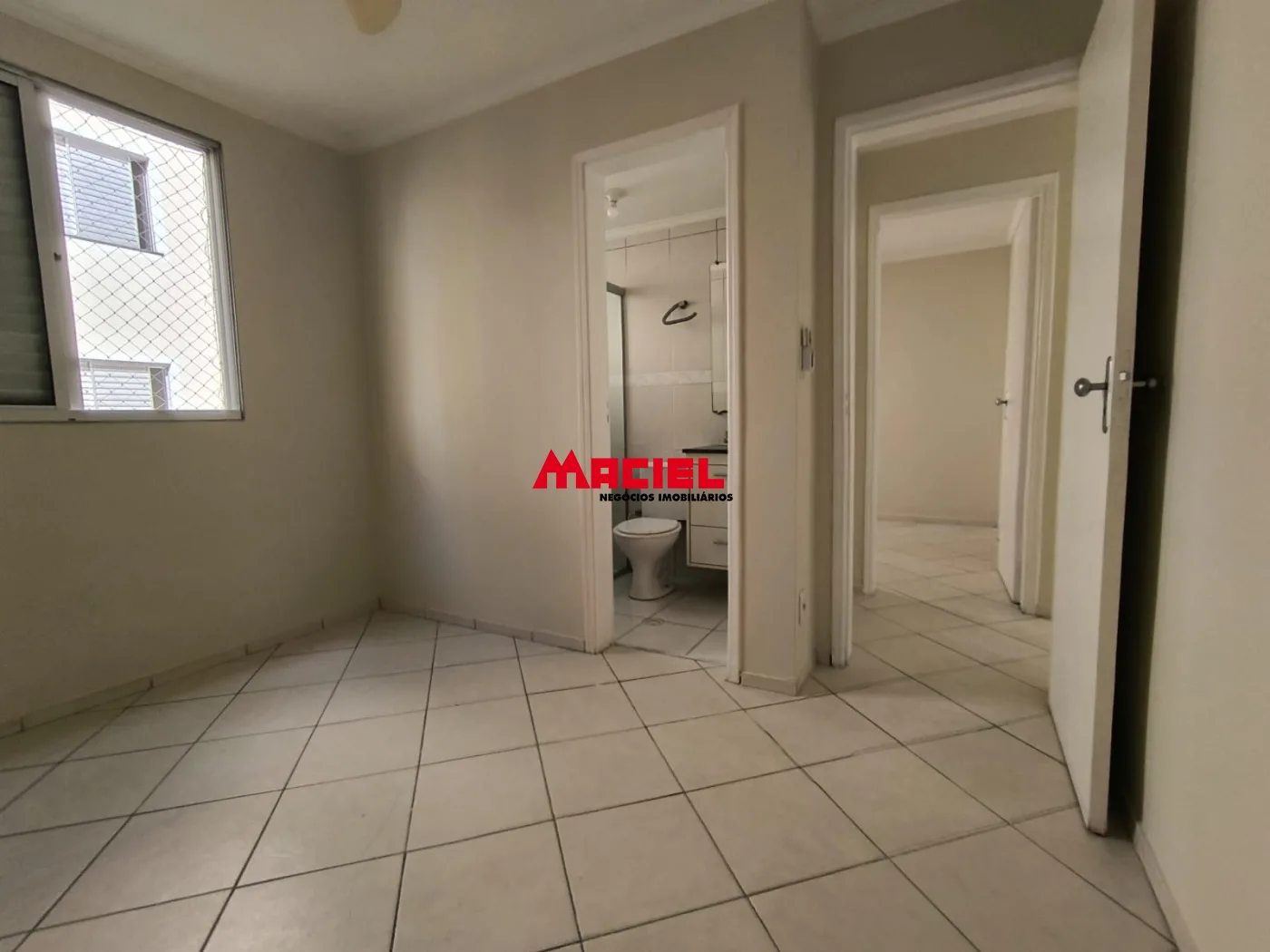 Comprar Apartamento / Padr&atilde;o em S&atilde;o Jos&eacute; dos Campos R$ 360.000,00 - Foto 1
