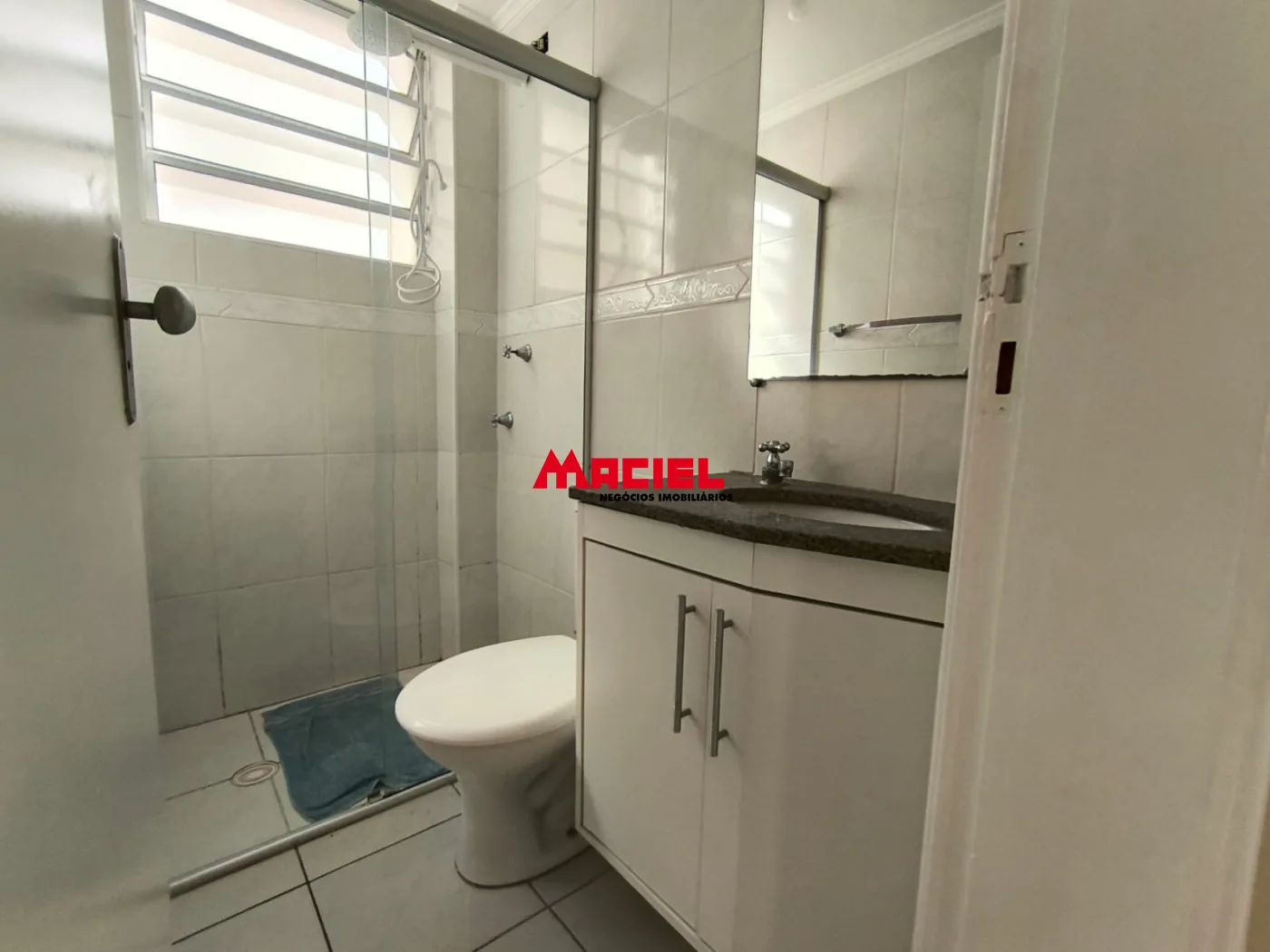 Comprar Apartamento / Padr&atilde;o em S&atilde;o Jos&eacute; dos Campos R$ 360.000,00 - Foto 2