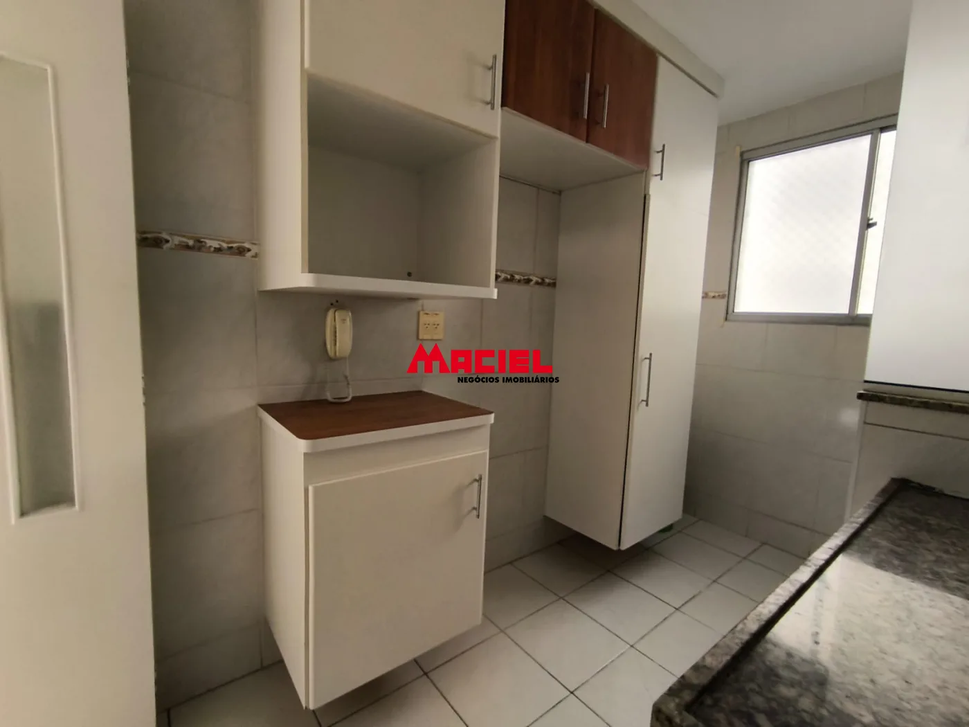 Comprar Apartamento / Padr&atilde;o em S&atilde;o Jos&eacute; dos Campos R$ 360.000,00 - Foto 10