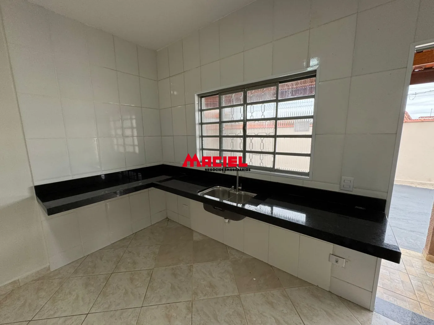 Comprar Casa / Padr&atilde;o em S&atilde;o Jos&eacute; dos Campos R$ 375.000,00 - Foto 12