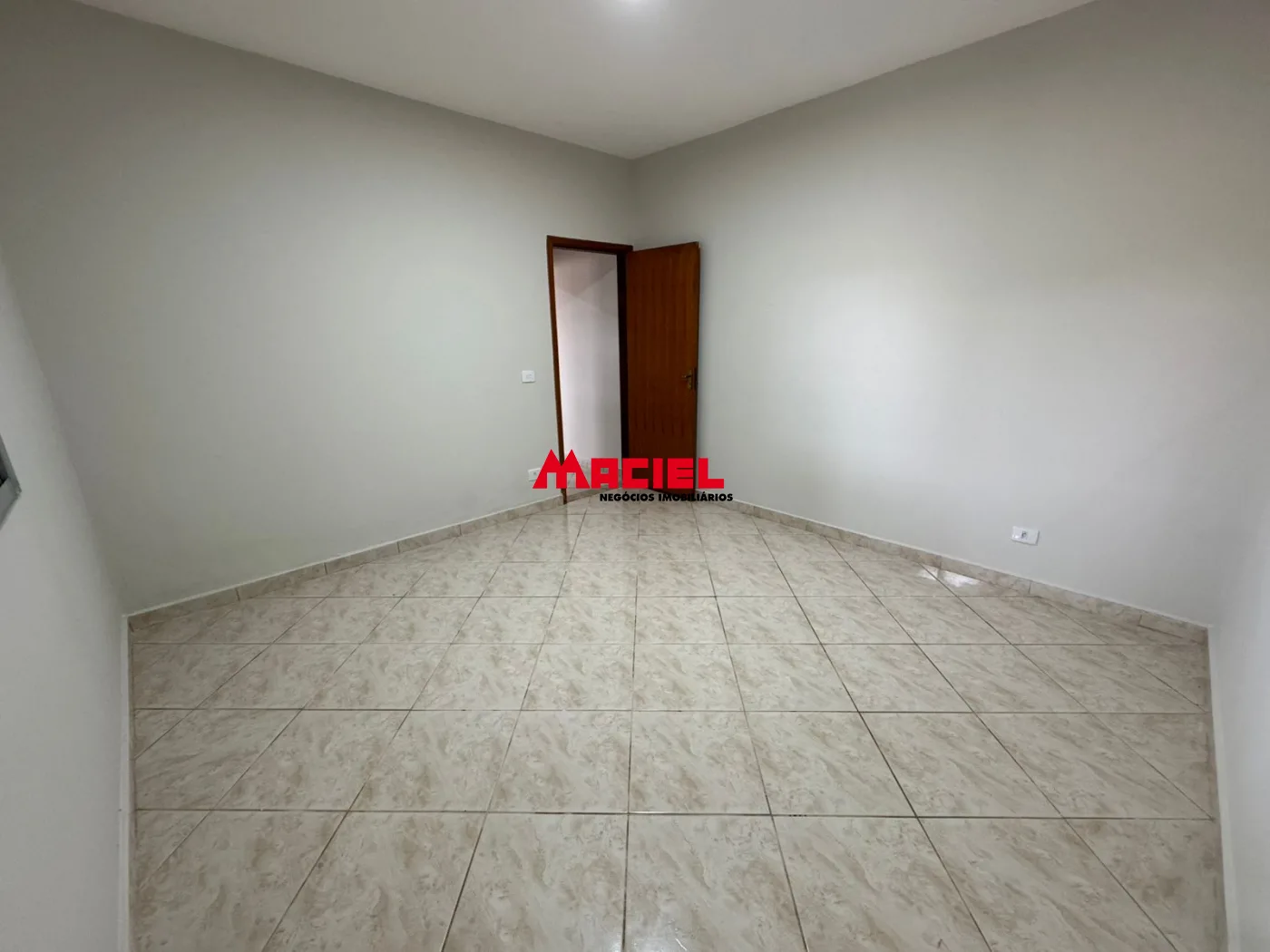 Comprar Casa / Padr&atilde;o em S&atilde;o Jos&eacute; dos Campos R$ 375.000,00 - Foto 14