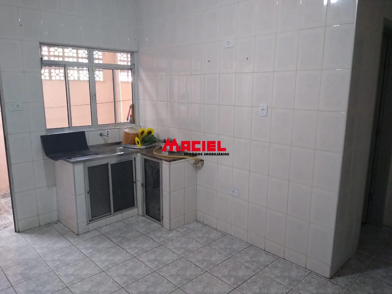 Comprar Casa / Padr&atilde;o em S&atilde;o Jos&eacute; dos Campos R$ 405.000,00 - Foto 2