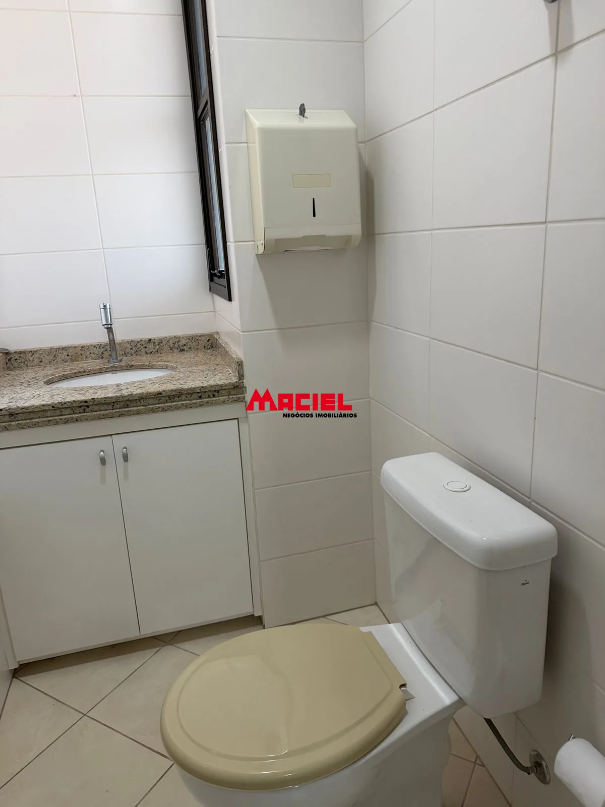 Comprar Comercial / Sala em Edif&iacute;cioCondom&iacute;nio em S&atilde;o Jos&eacute; dos Campos R$ 265.000,00 - Foto 11