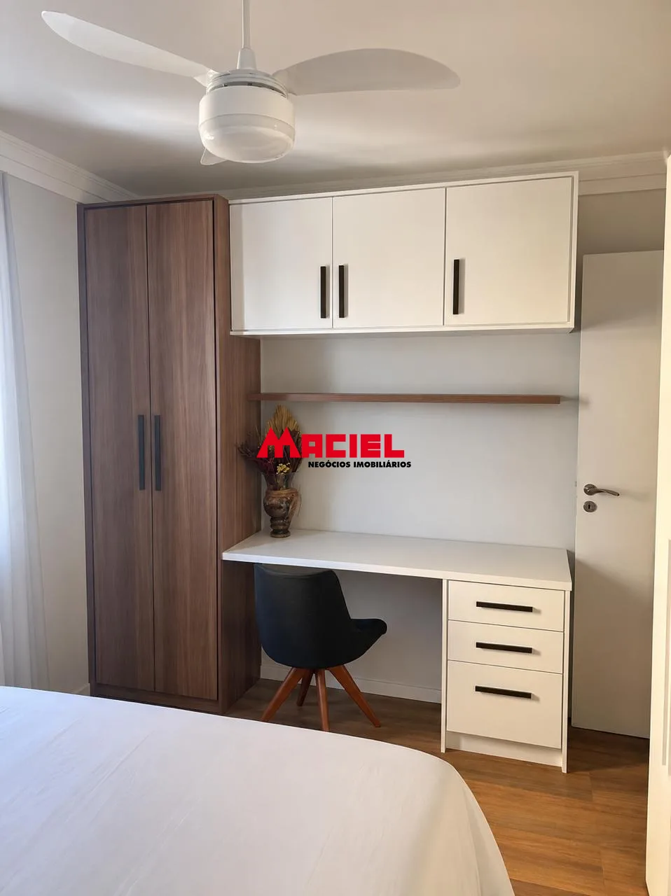 Alugar Apartamento / Padr&atilde;o em S&atilde;o Jos&eacute; dos Campos R$ 3.900,00 - Foto 10