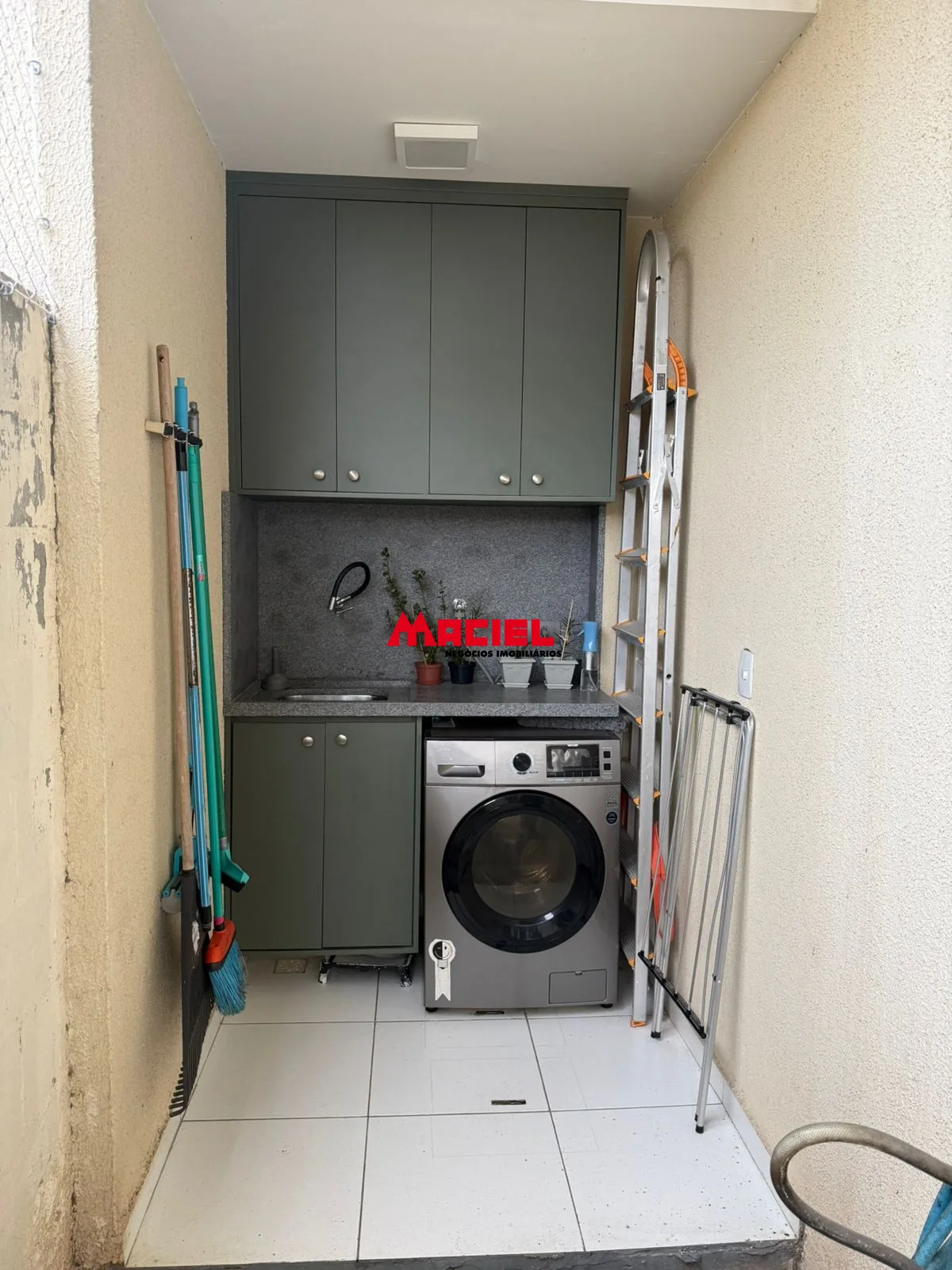 Comprar Casa / Condom&iacute;nio em Ca&ccedil;apava R$ 295.000,00 - Foto 15