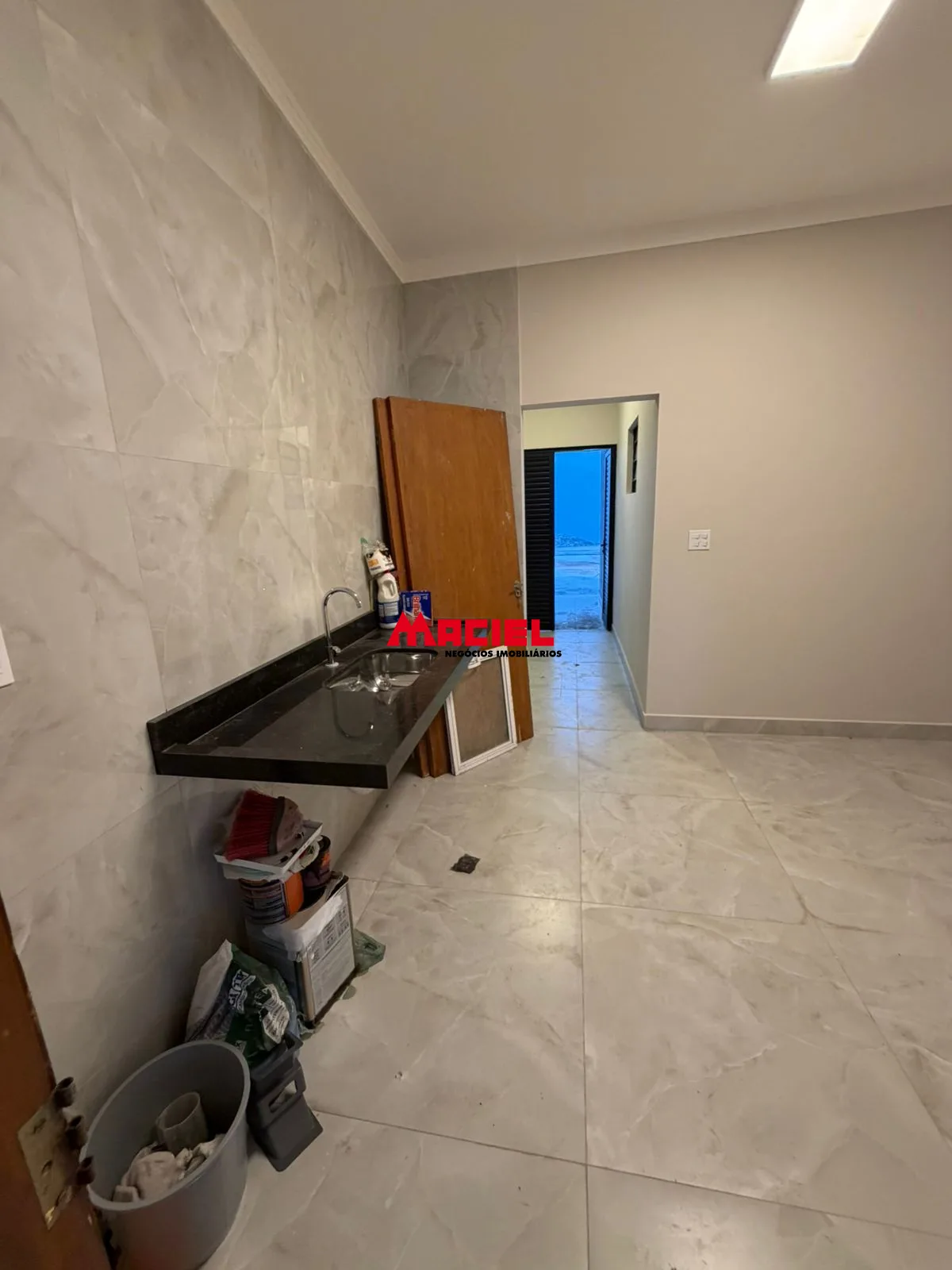 Comprar Casa / Padr&atilde;o em S&atilde;o Jos&eacute; dos Campos R$ 660.000,00 - Foto 4