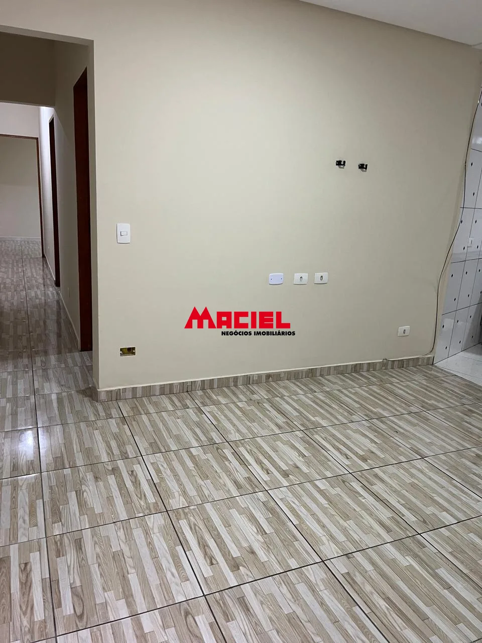 Alugar Casa / Padr&atilde;o em S&atilde;o Jos&eacute; dos Campos R$ 2.000,00 - Foto 8