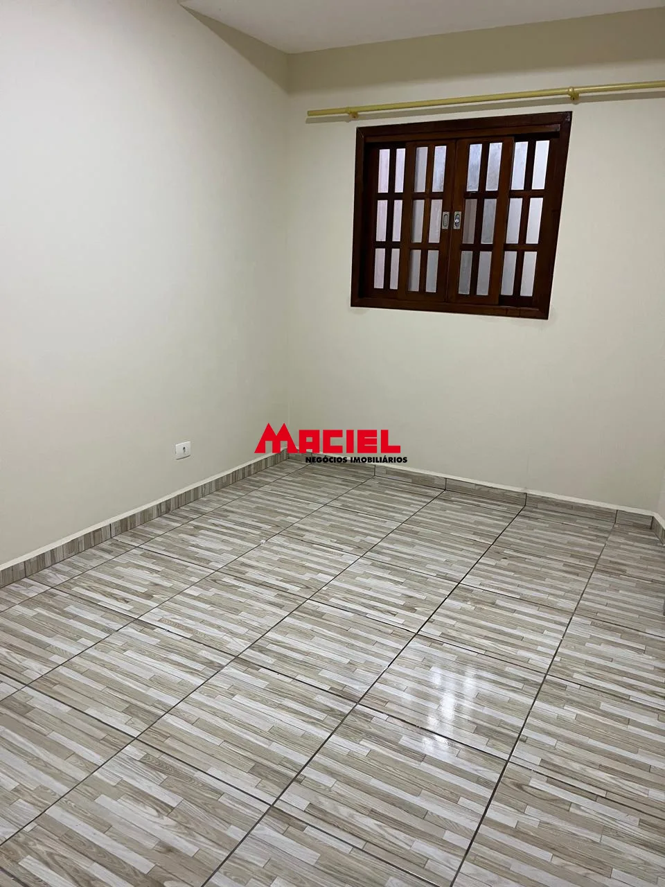 Alugar Casa / Padr&atilde;o em S&atilde;o Jos&eacute; dos Campos R$ 2.000,00 - Foto 10