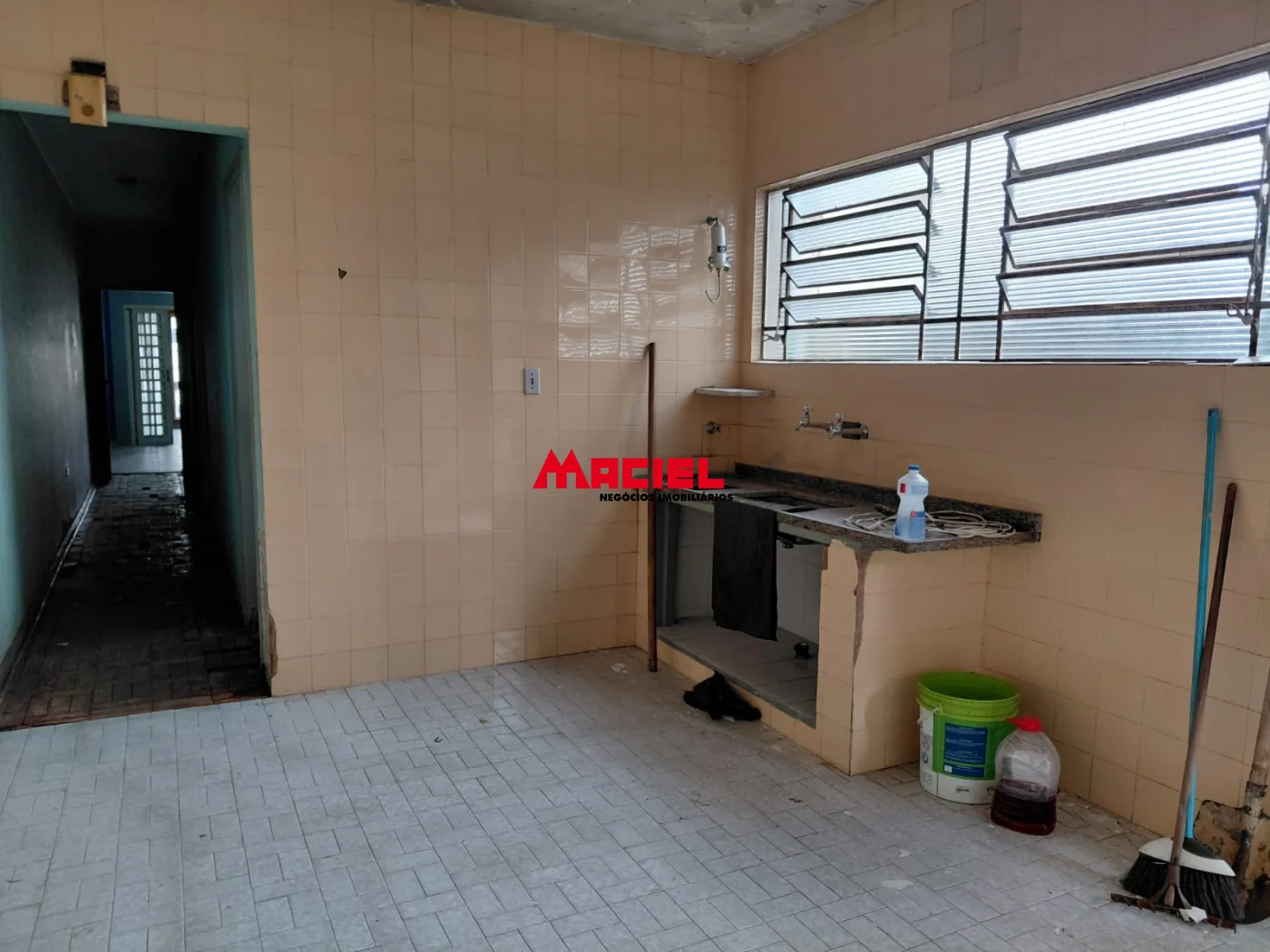 Comprar Terreno / Padr&atilde;o em Ca&ccedil;apava R$ 390.000,00 - Foto 7