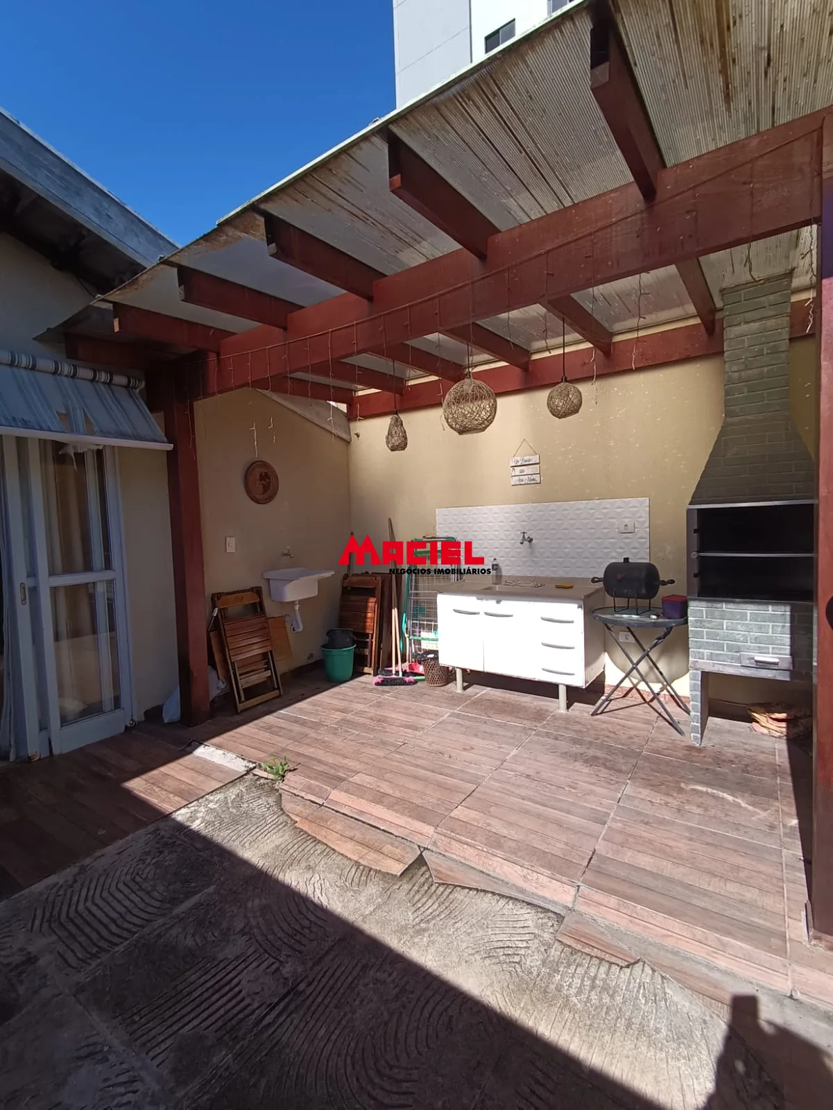Alugar Casa / Sobrado em S&atilde;o Jos&eacute; dos Campos R$ 2.700,00 - Foto 4