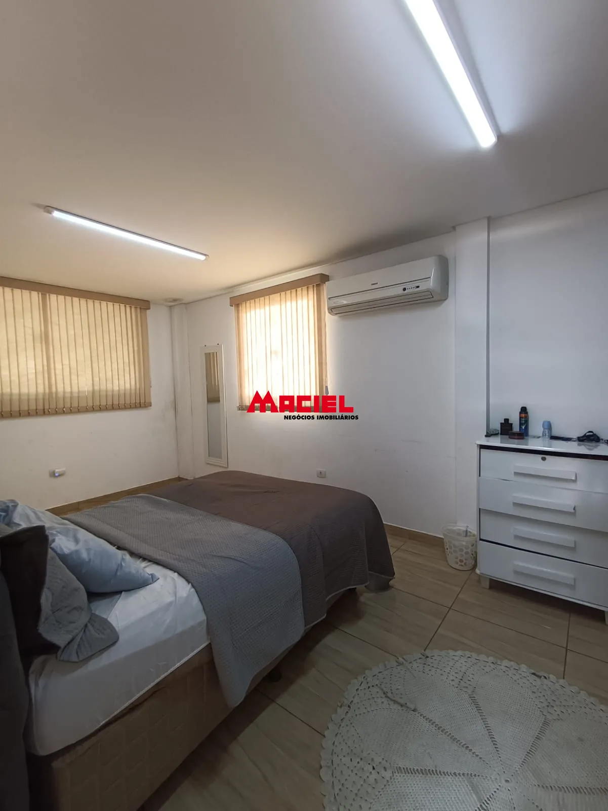 Alugar Casa / Sobrado em S&atilde;o Jos&eacute; dos Campos R$ 2.700,00 - Foto 16