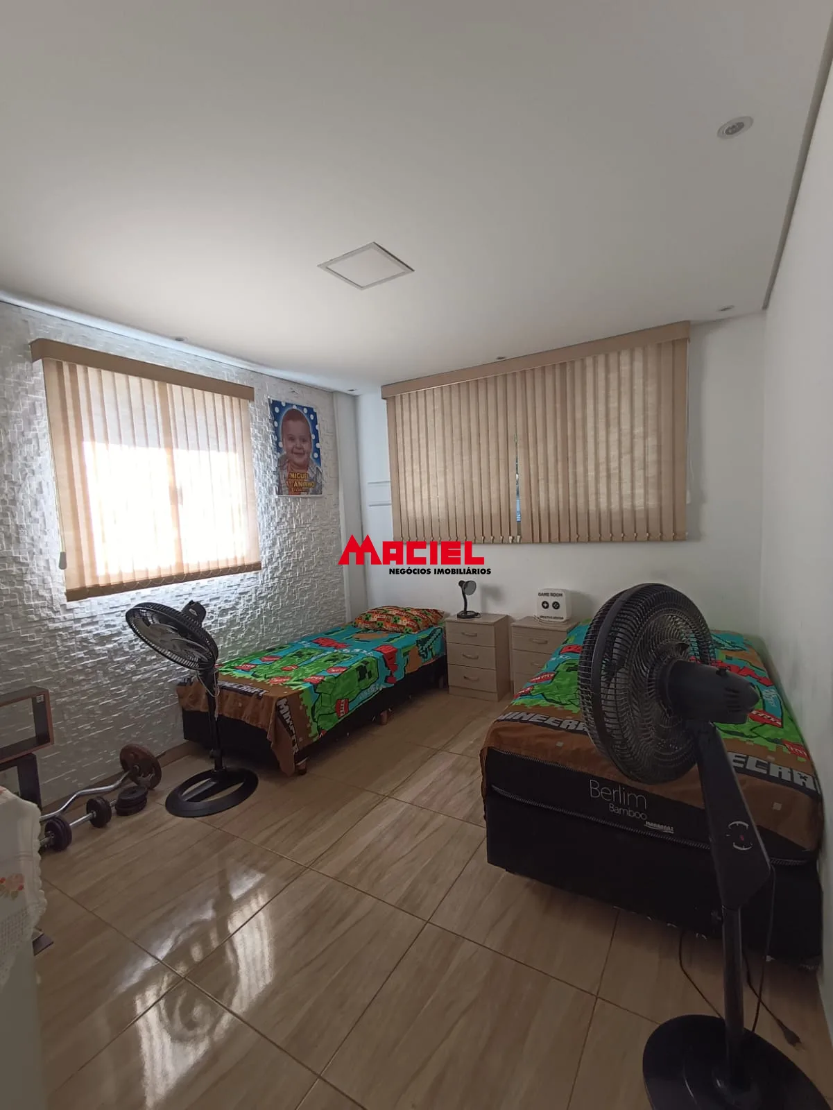 Alugar Casa / Sobrado em S&atilde;o Jos&eacute; dos Campos R$ 2.700,00 - Foto 21