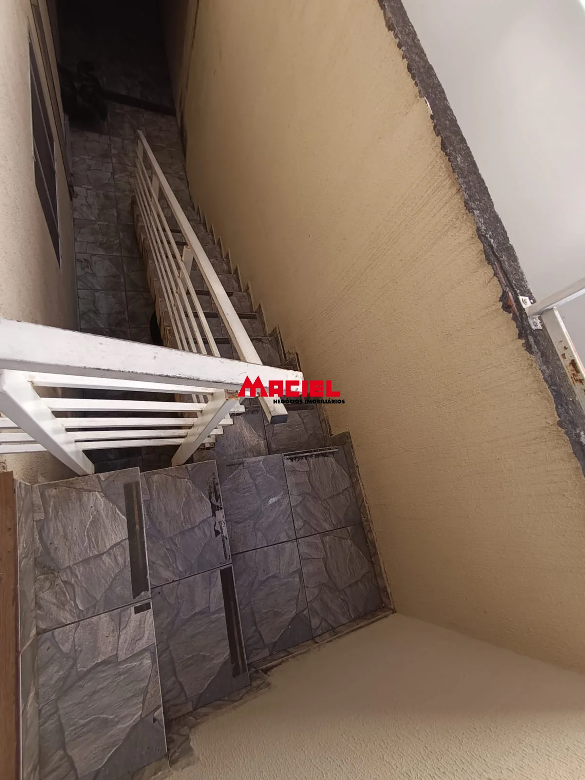 Alugar Casa / Sobrado em S&atilde;o Jos&eacute; dos Campos R$ 2.700,00 - Foto 29