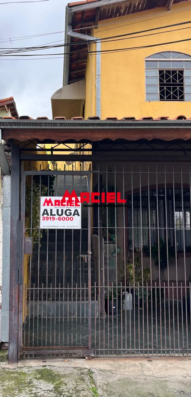 Alugar Casa / Padr&atilde;o em S&atilde;o Jos&eacute; dos Campos R$ 1.800,00 - Foto 1
