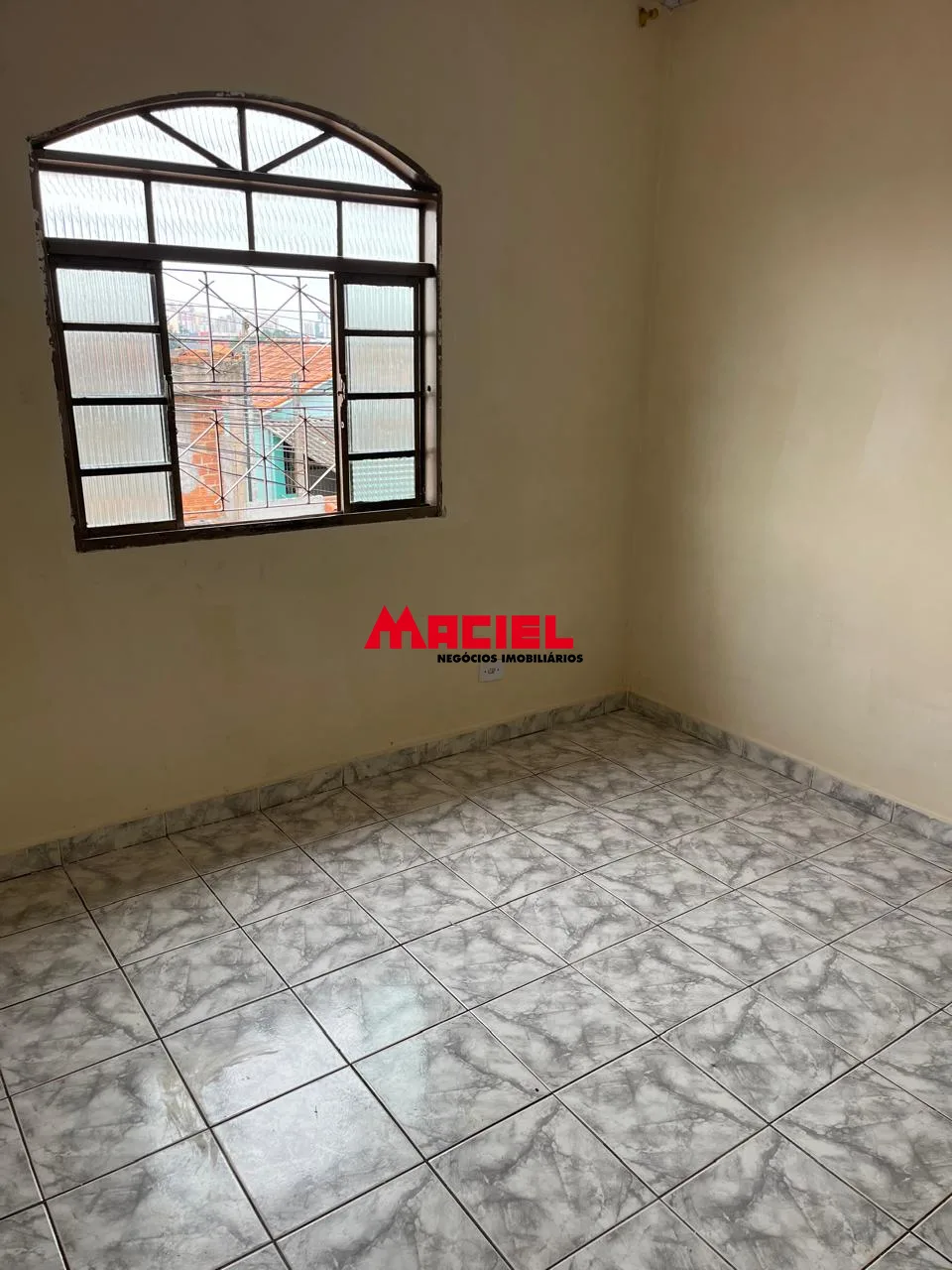 Alugar Casa / Padr&atilde;o em S&atilde;o Jos&eacute; dos Campos R$ 1.800,00 - Foto 16