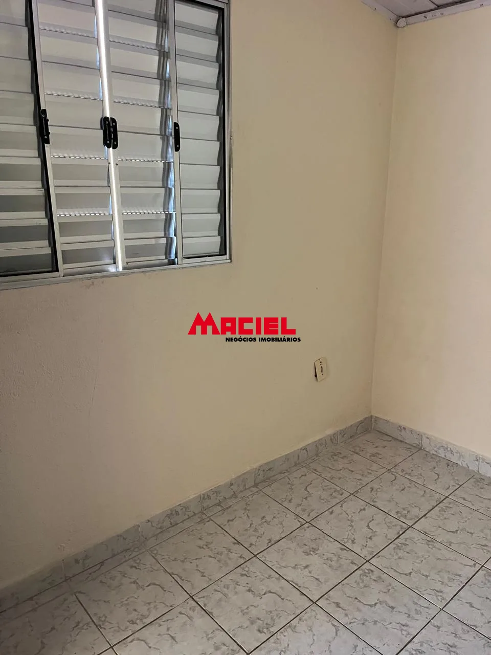 Alugar Casa / Padr&atilde;o em S&atilde;o Jos&eacute; dos Campos R$ 1.800,00 - Foto 20