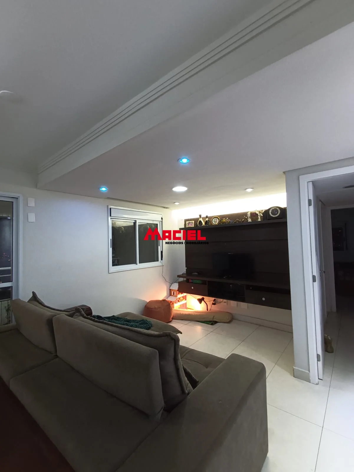 Comprar Apartamento / Padr&atilde;o em S&atilde;o Jos&eacute; dos Campos R$ 1.700.000,00 - Foto 10