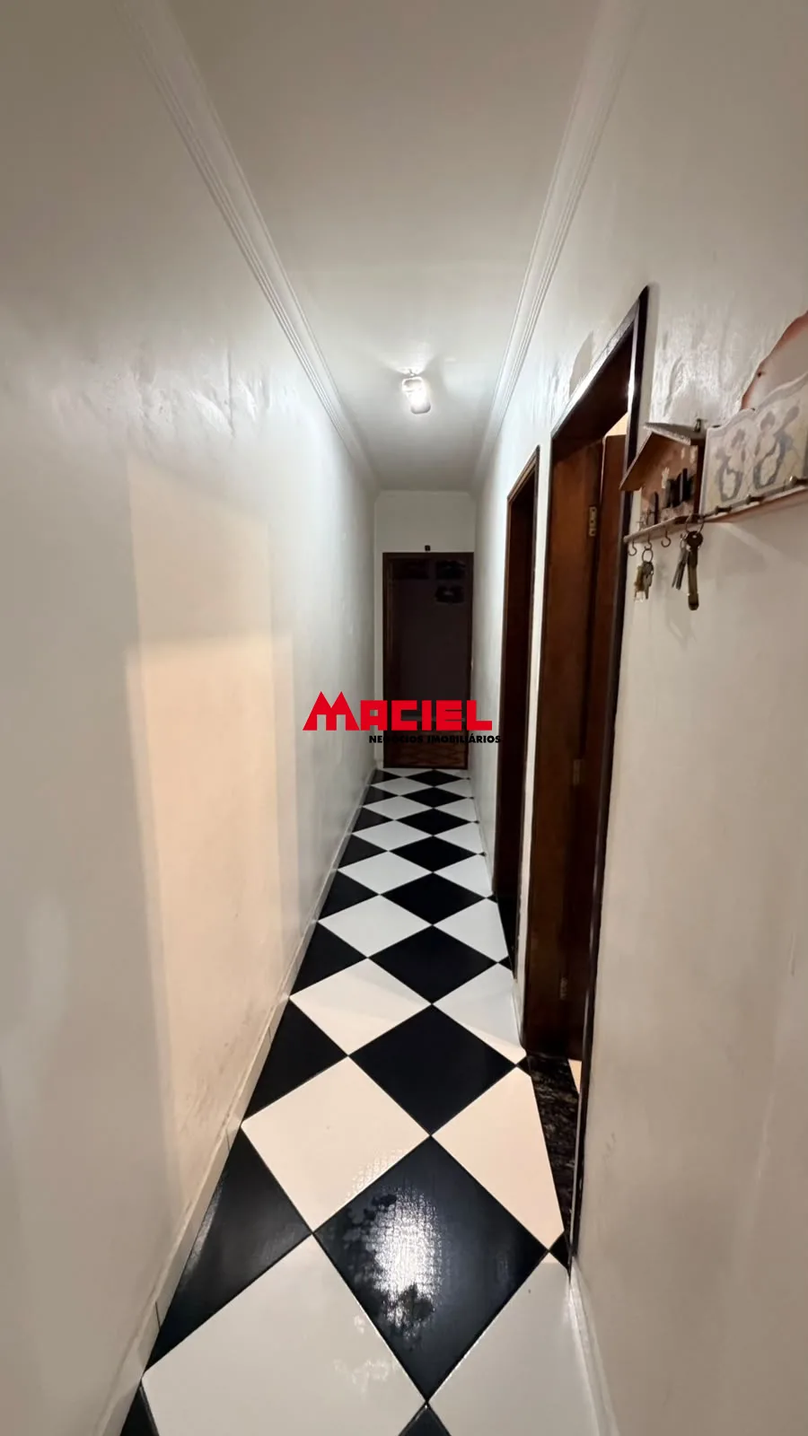 Alugar Casa / Padr&atilde;o em S&atilde;o Jos&eacute; dos Campos R$ 3.200,00 - Foto 3