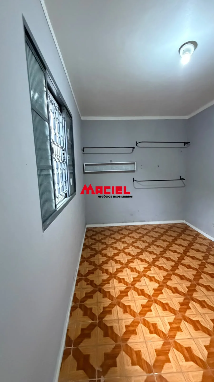 Alugar Casa / Padr&atilde;o em S&atilde;o Jos&eacute; dos Campos R$ 3.200,00 - Foto 5