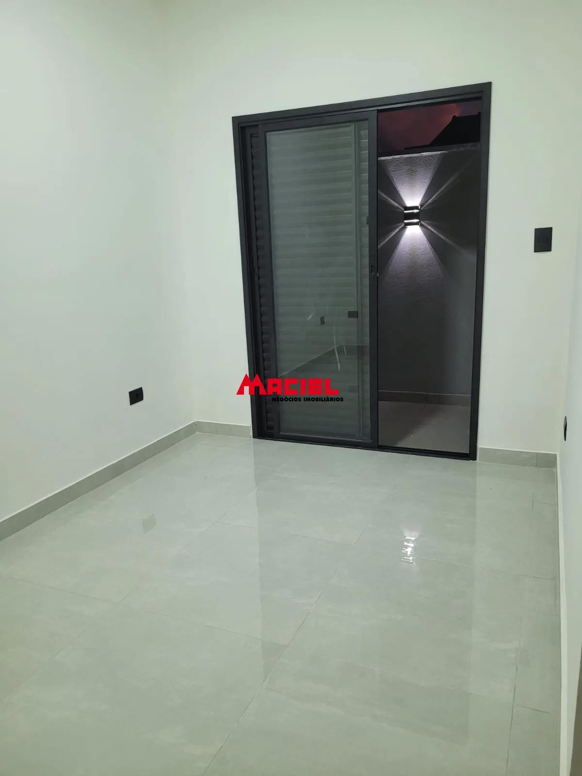Comprar Casa / Padr&atilde;o em S&atilde;o Jos&eacute; dos Campos R$ 479.000,00 - Foto 4