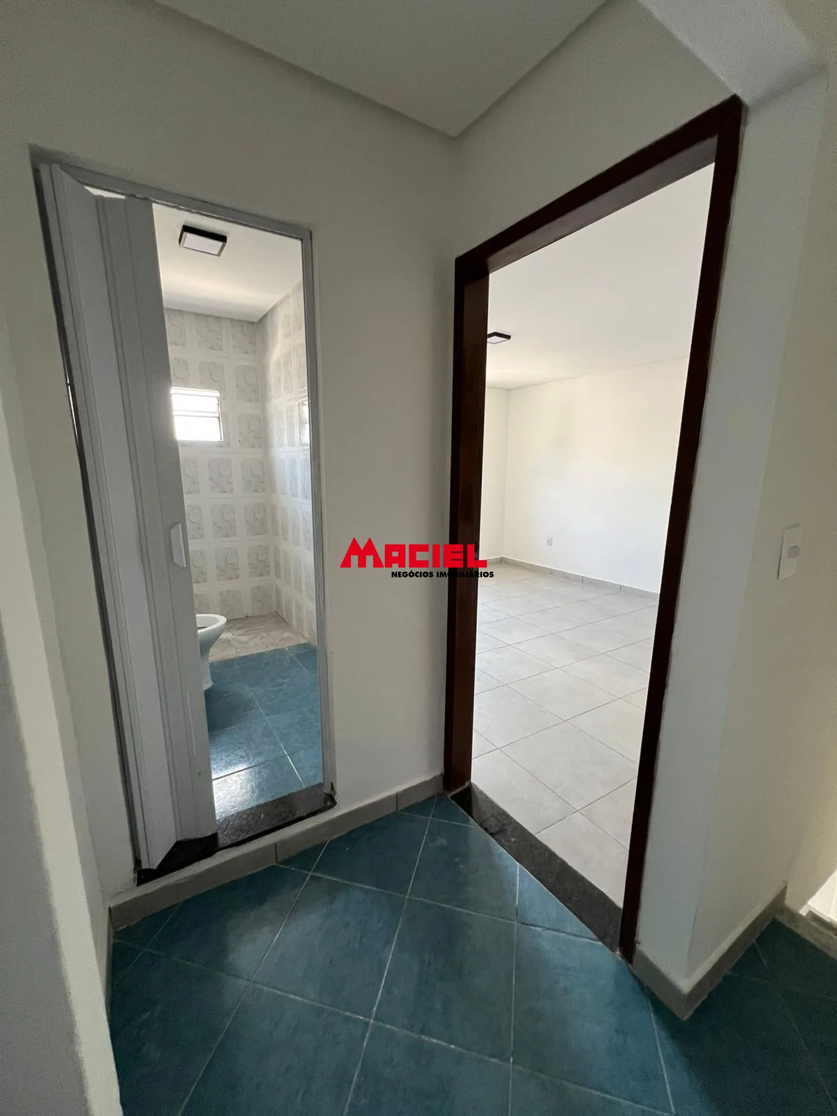 Comprar Casa / Sobrado em S&atilde;o Jos&eacute; dos Campos R$ 310.000,00 - Foto 7