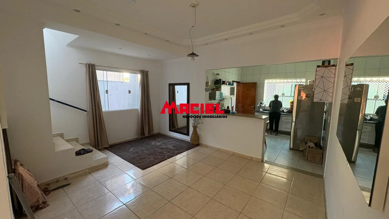 Comprar Casa / Sobrado em Jacare&iacute; R$ 598.000,00 - Foto 2