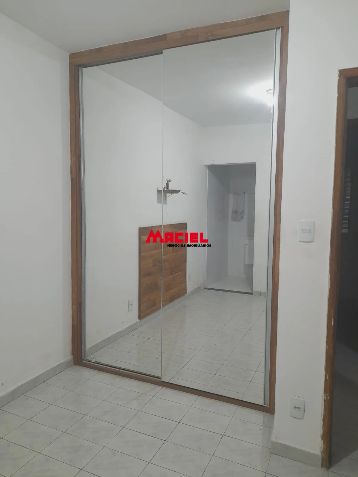 Comprar Casa / Padr&atilde;o em S&atilde;o Jos&eacute; dos Campos R$ 450.000,00 - Foto 8