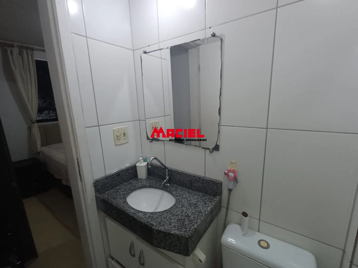 Comprar Apartamento / Padr&atilde;o em S&atilde;o Jos&eacute; dos Campos R$ 330.000,00 - Foto 9