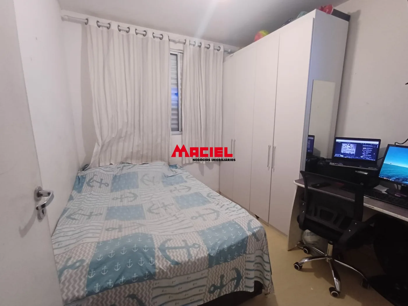 Comprar Apartamento / Padr&atilde;o em S&atilde;o Jos&eacute; dos Campos R$ 330.000,00 - Foto 11