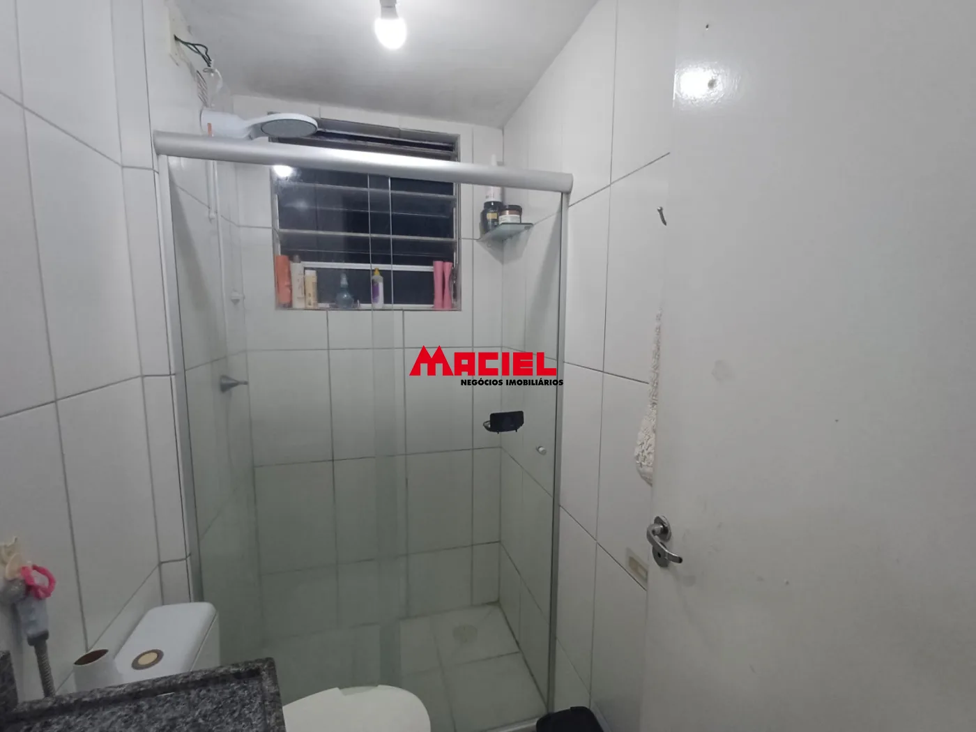 Comprar Apartamento / Padr&atilde;o em S&atilde;o Jos&eacute; dos Campos R$ 330.000,00 - Foto 13