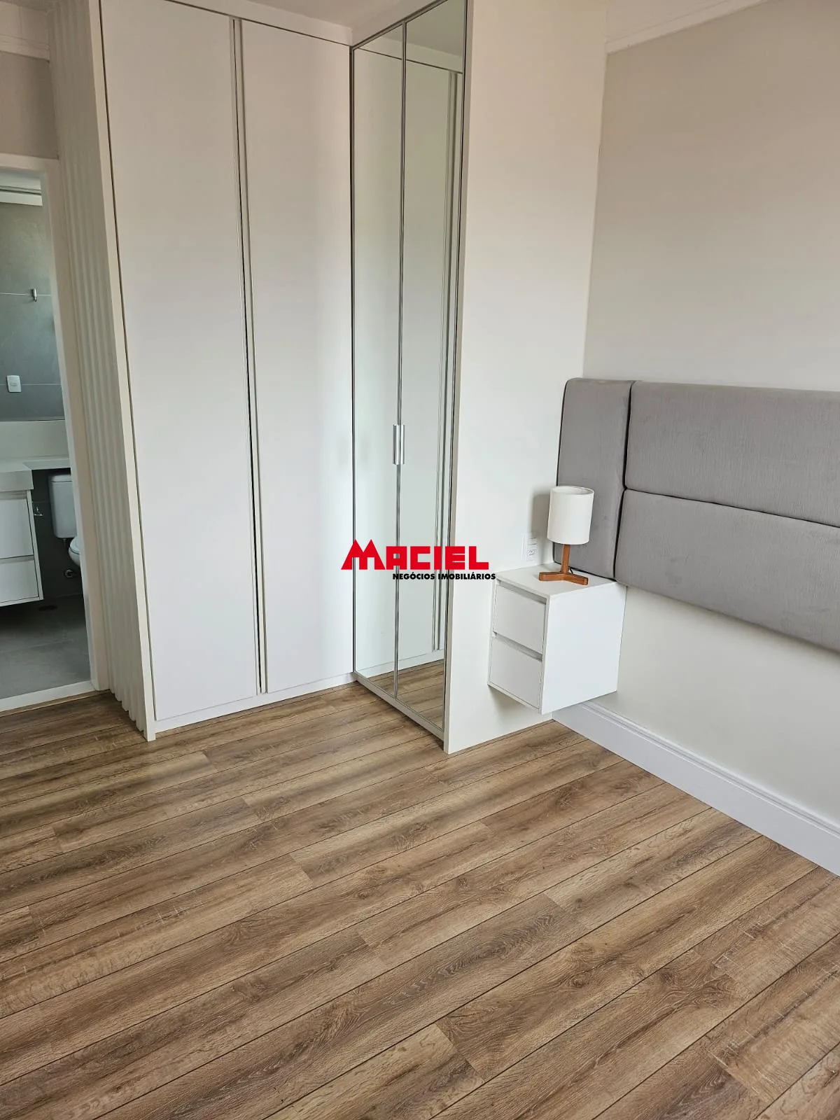 Comprar Apartamento / Padr&atilde;o em S&atilde;o Jos&eacute; dos Campos R$ 650.000,00 - Foto 2
