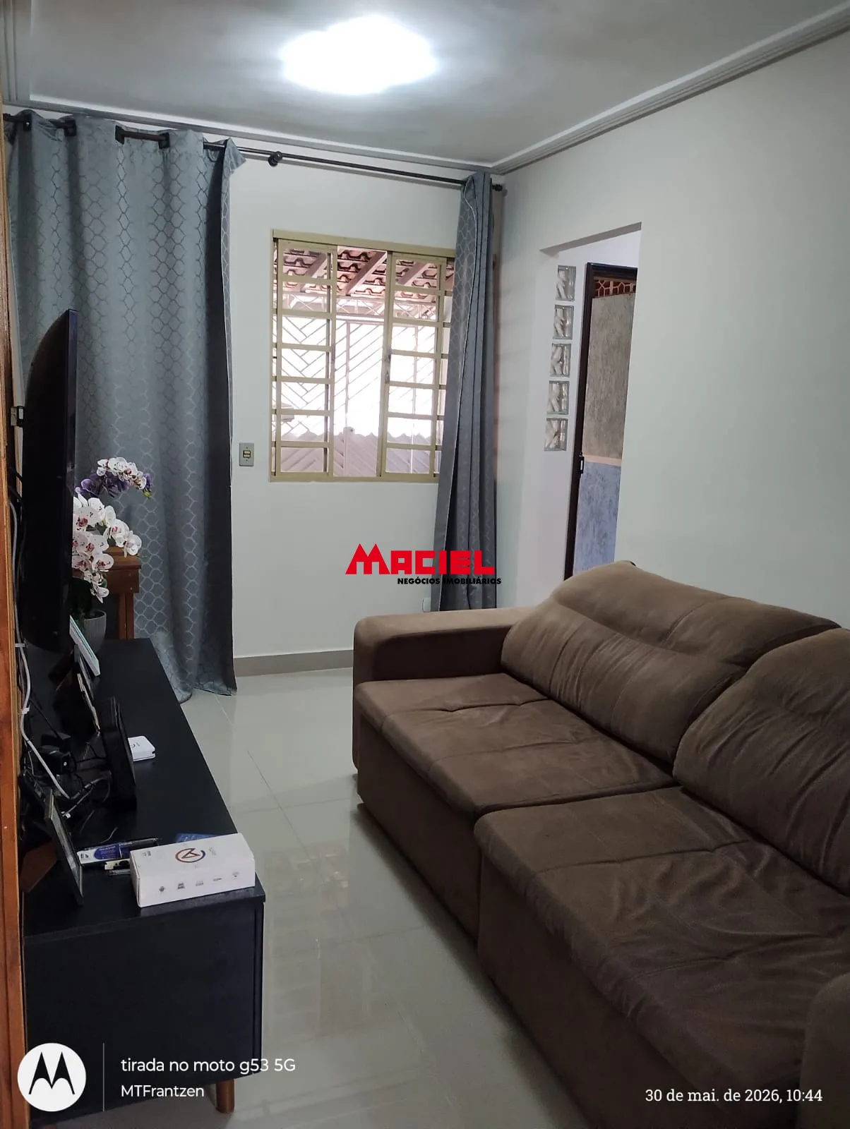Comprar Casa / Padr&atilde;o em S&atilde;o Jos&eacute; dos Campos R$ 350.000,00 - Foto 2