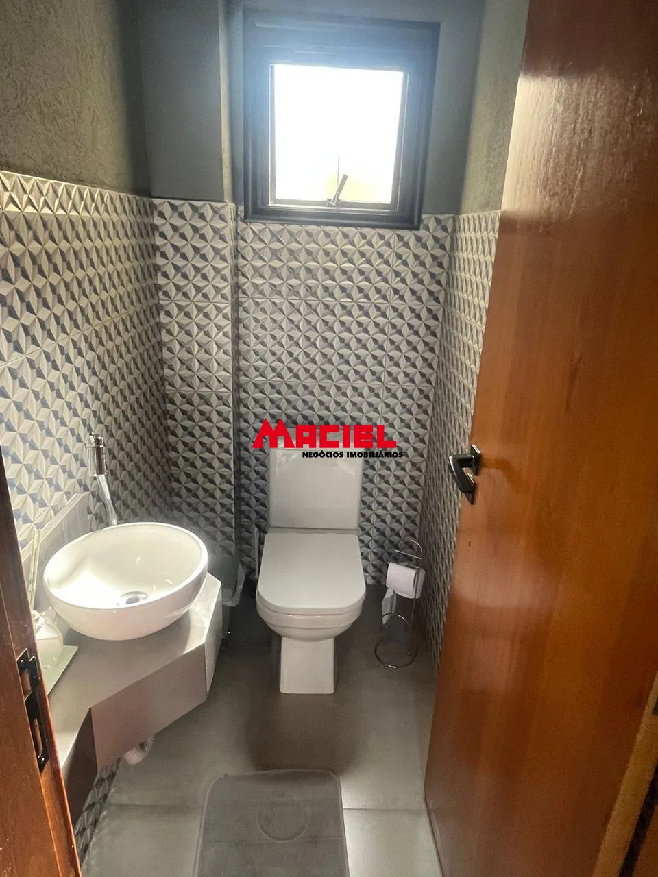Comprar Casa / Sobrado em S&atilde;o Jos&eacute; dos Campos R$ 690.000,00 - Foto 27