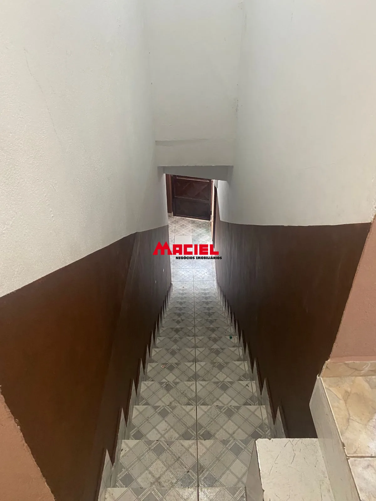 Alugar Casa / Sobrado em S&atilde;o Jos&eacute; dos Campos R$ 3.100,00 - Foto 2