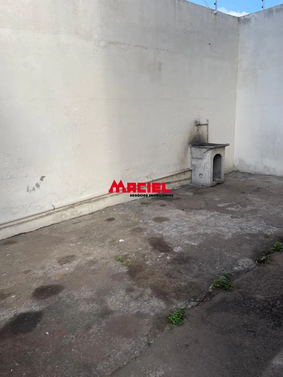 Alugar Comercial / Ponto Comercial em S&atilde;o Jos&eacute; dos Campos R$ 4.000,00 - Foto 9