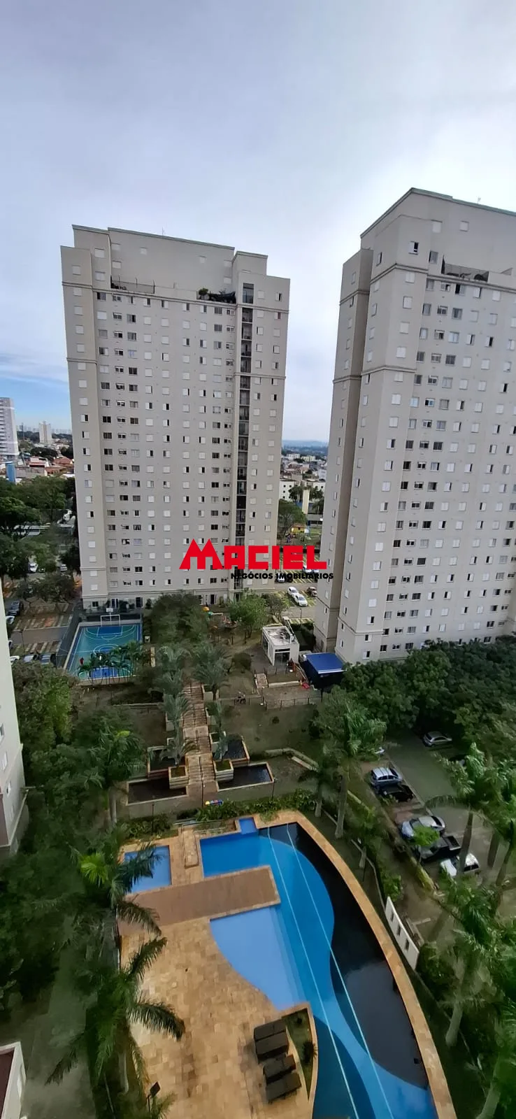 Alugar Apartamento / Padr&atilde;o em S&atilde;o Jos&eacute; dos Campos R$ 2.300,00 - Foto 5