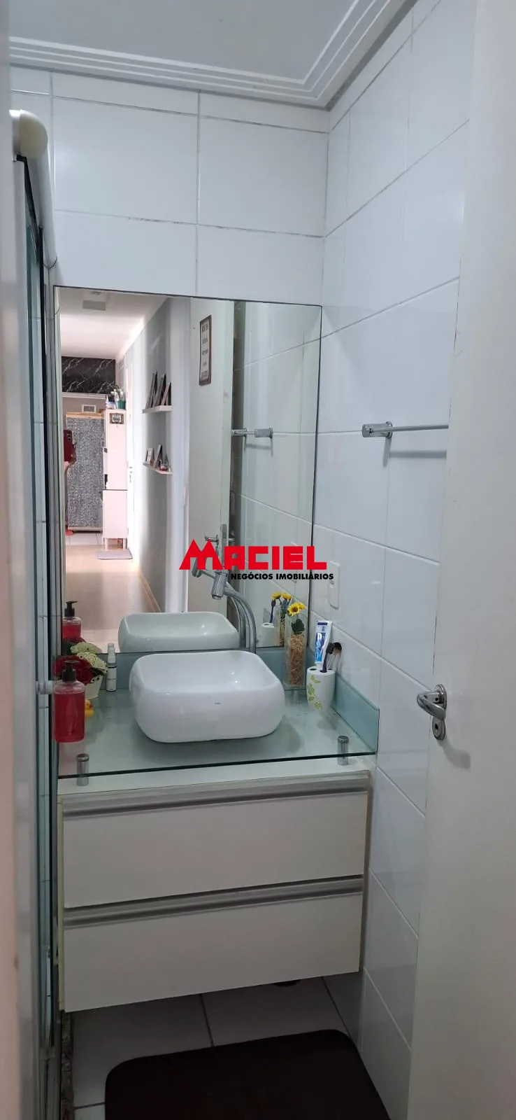 Alugar Apartamento / Padr&atilde;o em S&atilde;o Jos&eacute; dos Campos R$ 2.300,00 - Foto 15
