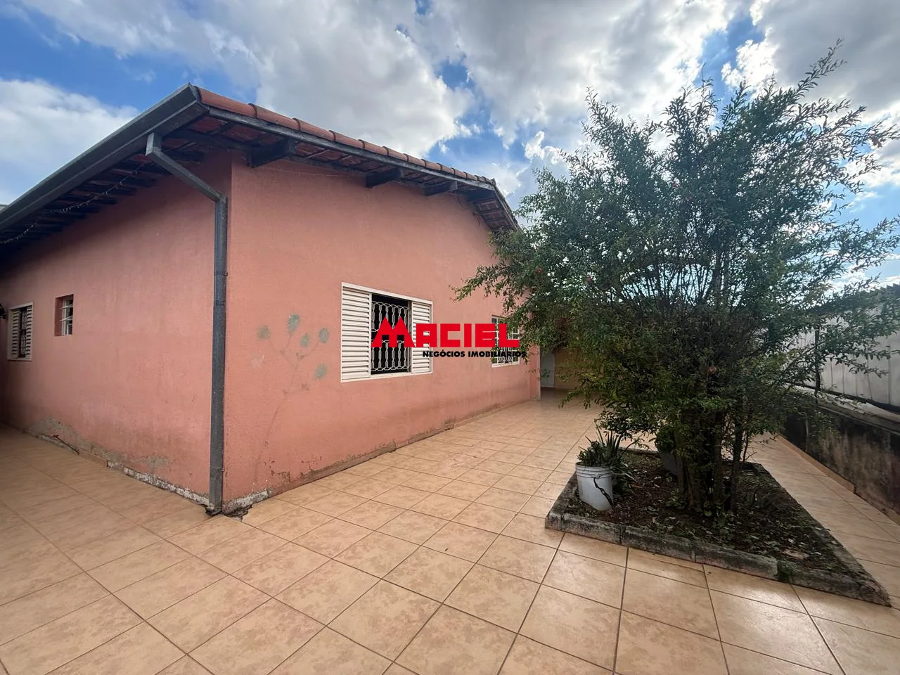 Comprar Casa / Padr&atilde;o em S&atilde;o Jos&eacute; dos Campos R$ 700.000,00 - Foto 10