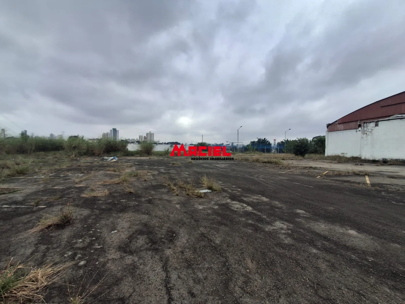 Comprar Comercial / Galp&atilde;o em S&atilde;o Jos&eacute; dos Campos R$ 100.000.000,00 - Foto 6