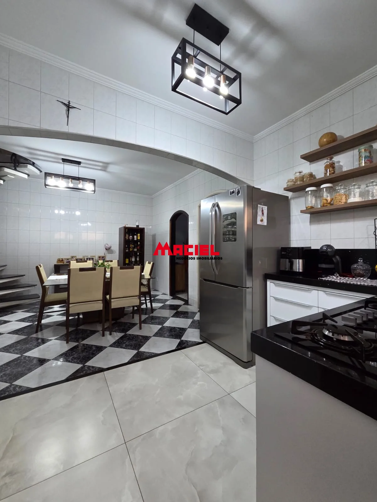 Comprar Casa / Padr&atilde;o em S&atilde;o Jos&eacute; dos Campos R$ 905.000,00 - Foto 5