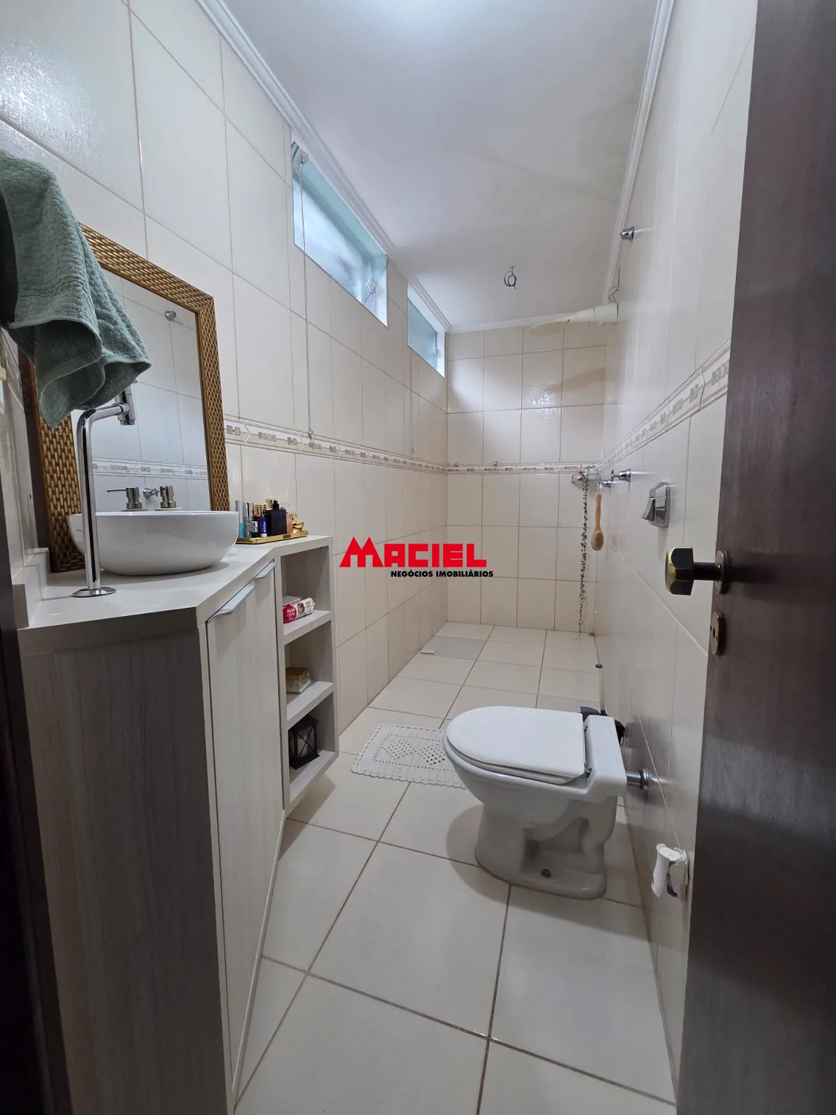 Comprar Casa / Padr&atilde;o em S&atilde;o Jos&eacute; dos Campos R$ 905.000,00 - Foto 12