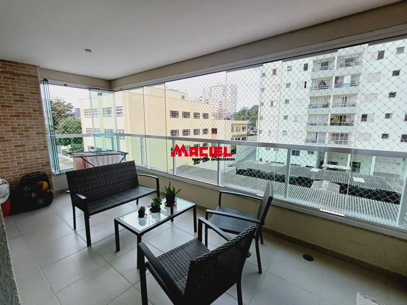 Comprar Apartamento / Padr&atilde;o em S&atilde;o Jos&eacute; dos Campos R$ 990.000,00 - Foto 3