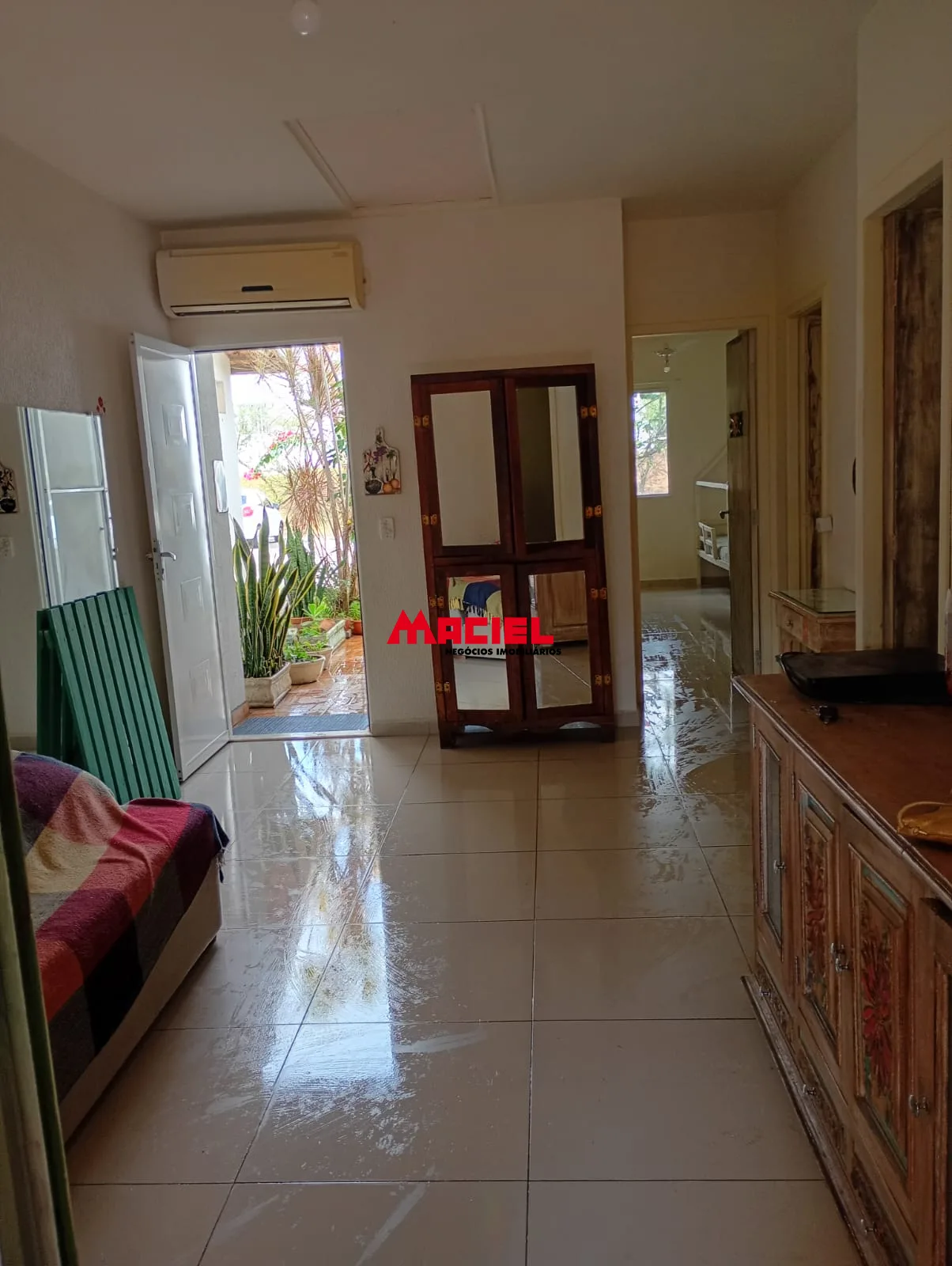 Alugar Casa / Condom&iacute;nio em S&atilde;o Jos&eacute; dos Campos R$ 2.800,00 - Foto 7