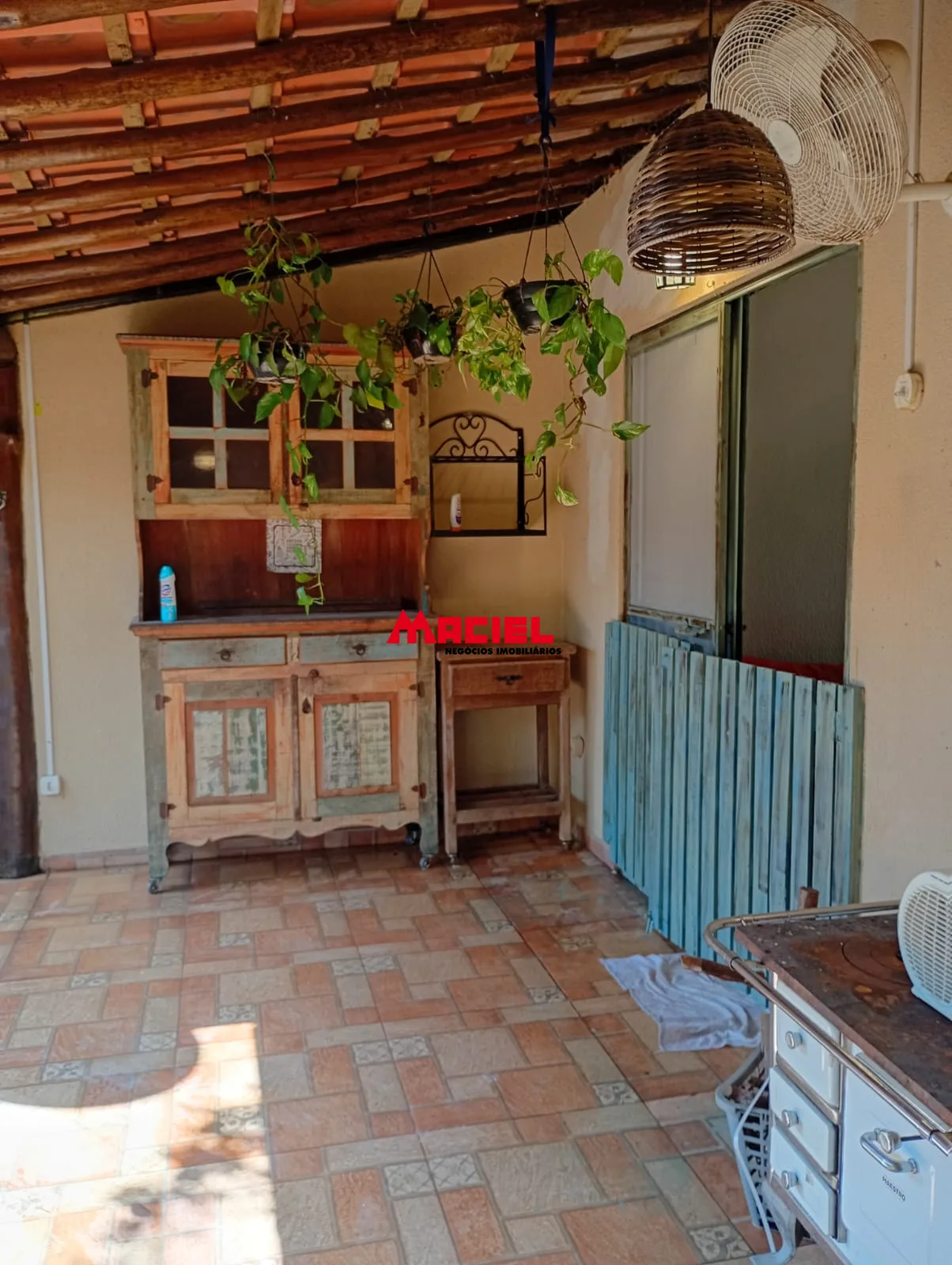 Alugar Casa / Condom&iacute;nio em S&atilde;o Jos&eacute; dos Campos R$ 2.800,00 - Foto 9