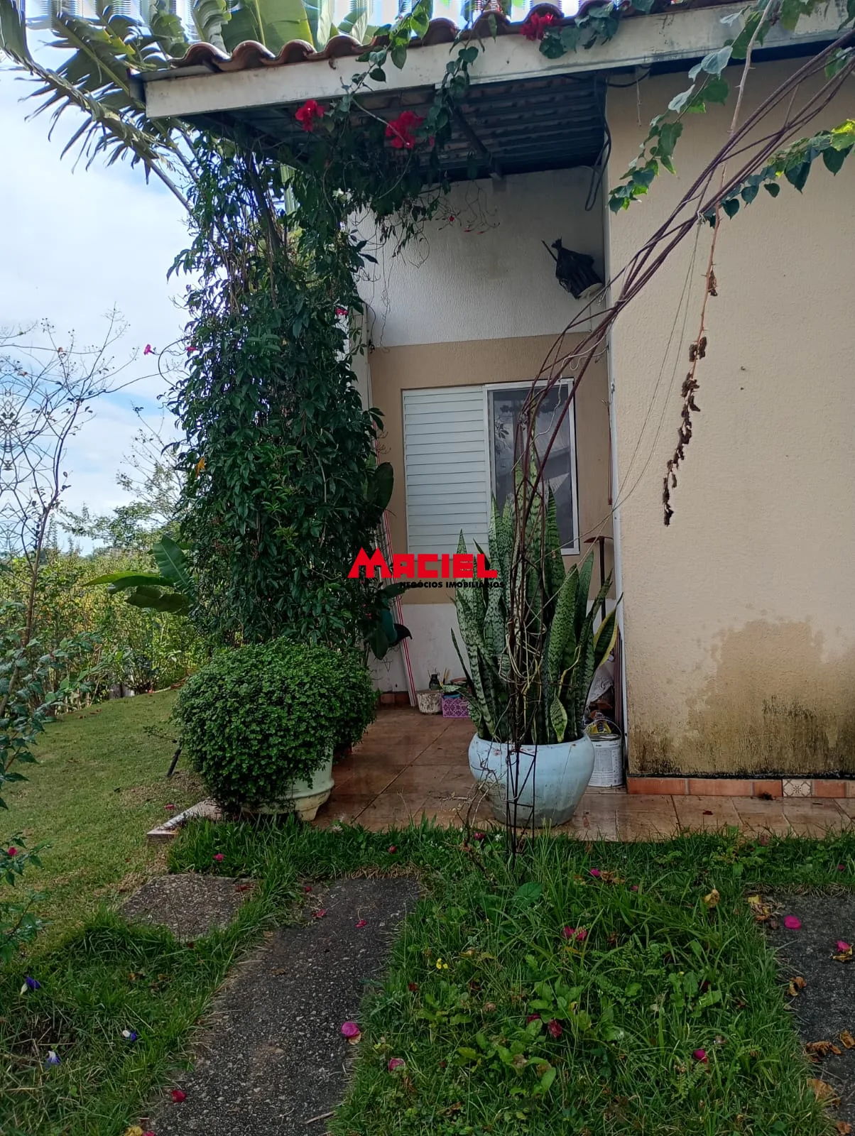 Alugar Casa / Condom&iacute;nio em S&atilde;o Jos&eacute; dos Campos R$ 2.800,00 - Foto 19