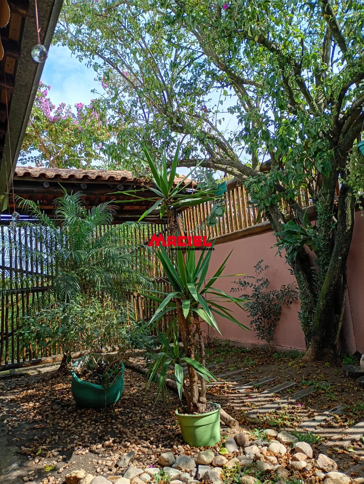 Alugar Casa / Condom&iacute;nio em S&atilde;o Jos&eacute; dos Campos R$ 2.800,00 - Foto 20