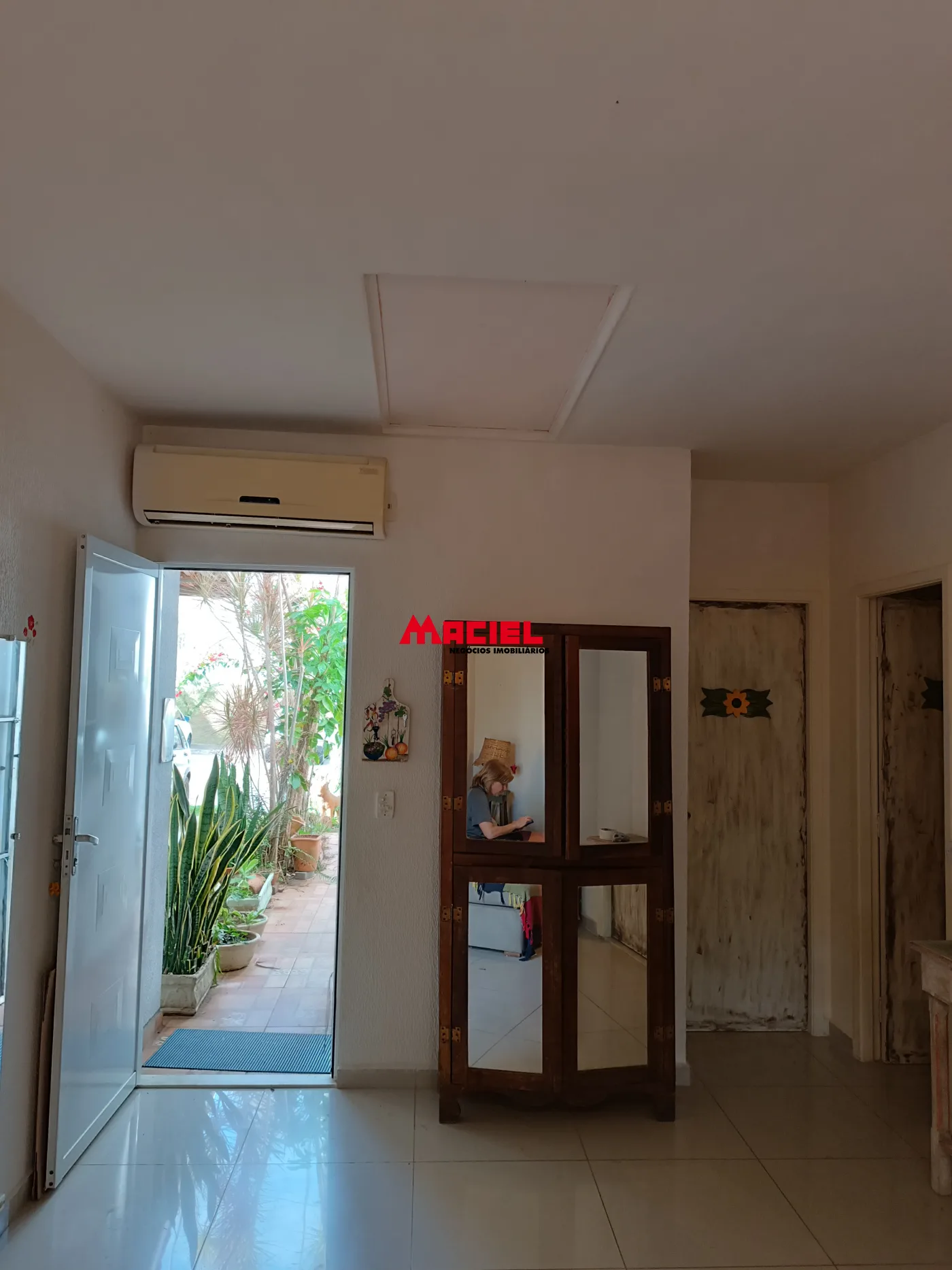 Alugar Casa / Condom&iacute;nio em S&atilde;o Jos&eacute; dos Campos R$ 2.800,00 - Foto 32