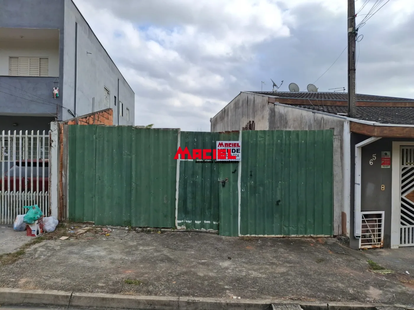 Comprar Terreno / Residencial em S&atilde;o Jos&eacute; dos Campos R$ 200.000,00 - Foto 1