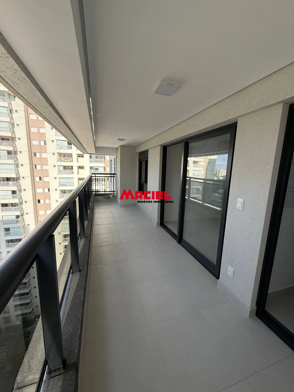 Comprar Apartamento / Padr&atilde;o em S&atilde;o Jos&eacute; dos Campos R$ 1.350.000,00 - Foto 3